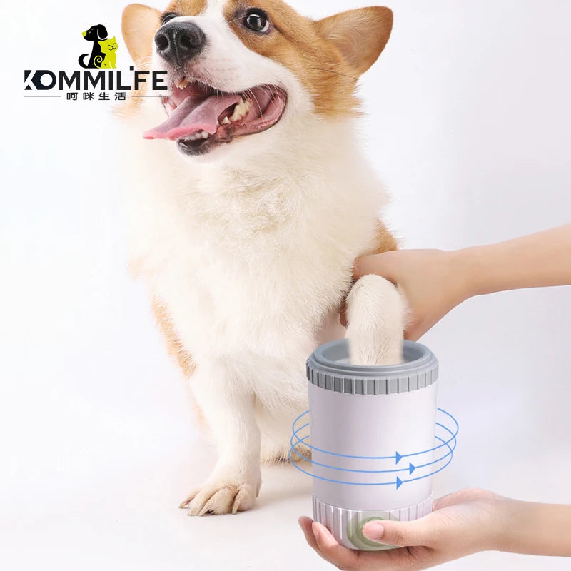 Semi-Automatic Dog Paw Cleaner – Soft Silicone Brush for Pet Paws