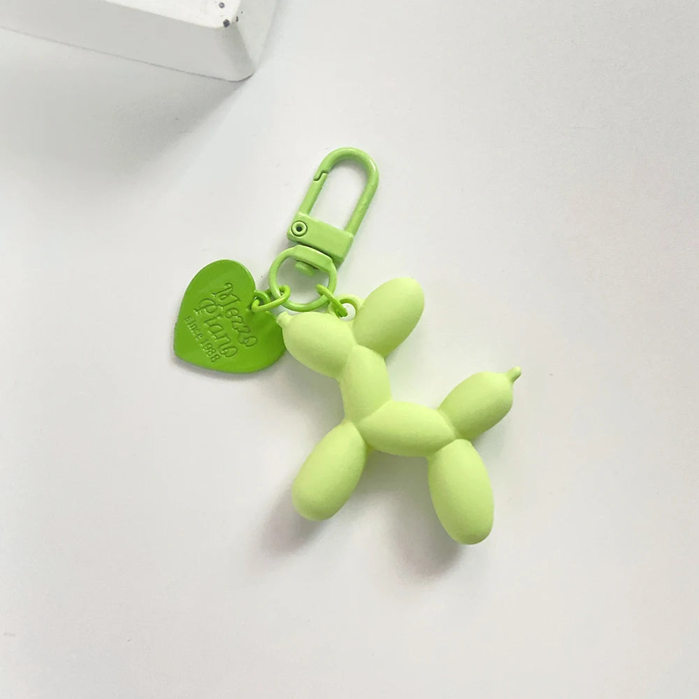 Cartoon Balloon Dog Keychain – Cute Acrylic Bag Charm for Women & Couples